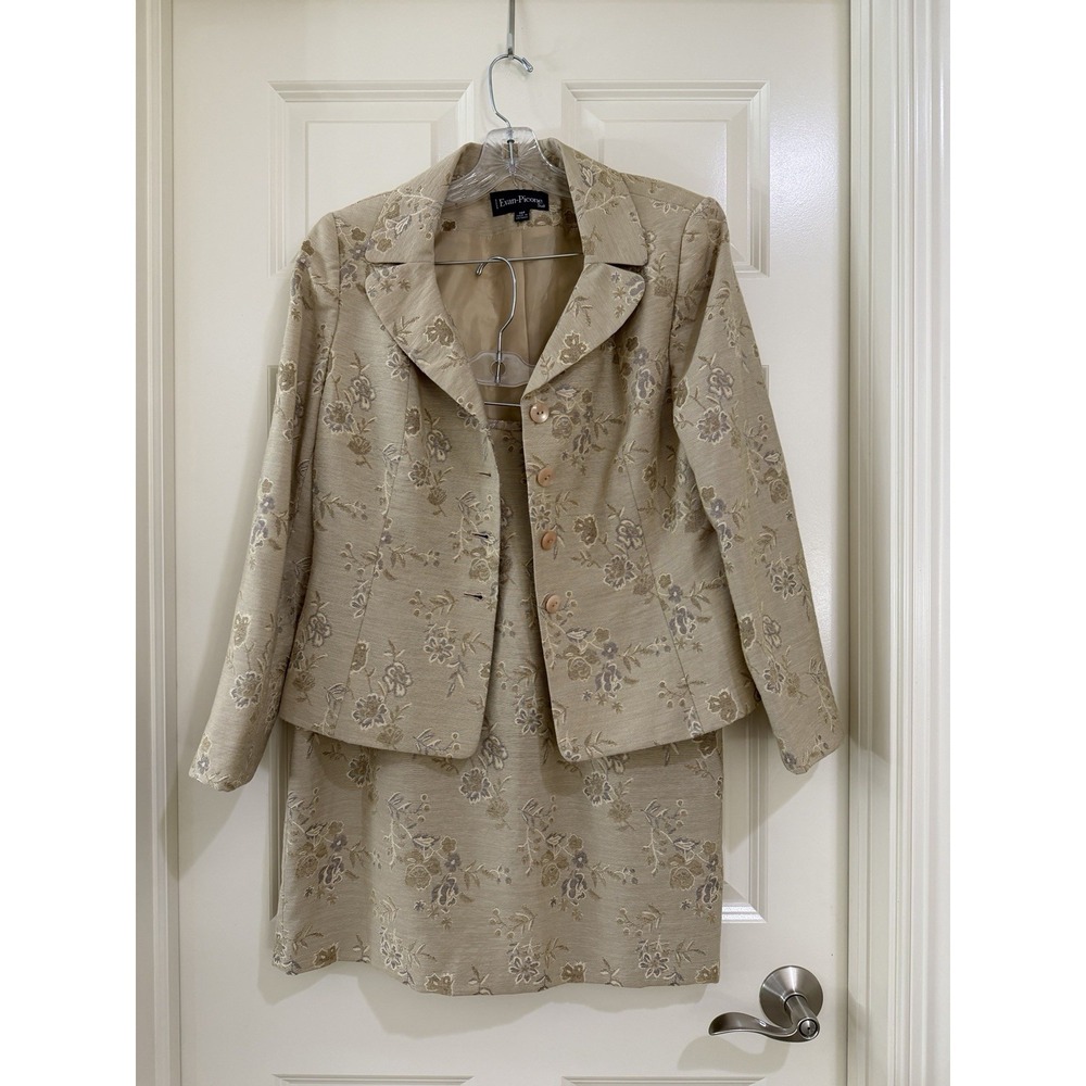 Evan picone women 2- piece skirt suits size 10P